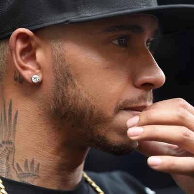 Mercedeksen Lewis Hamilton