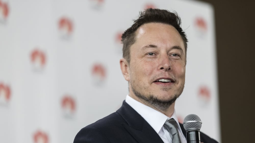 Elon Musk sålde aktier för flera miljarder dollar – måste ...