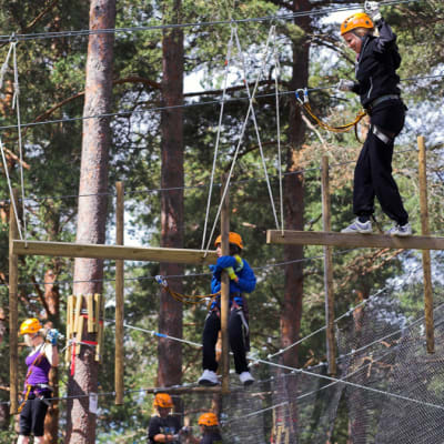 Seikkailupuisto Flowpark Turussa.