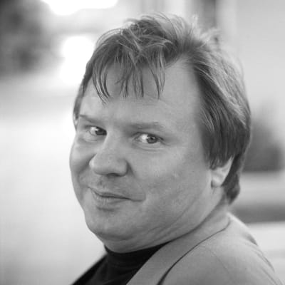 Säveltäjä Jouni Kaipainen vuonna 1997.