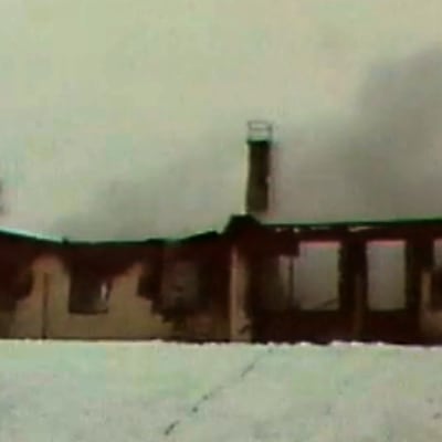 Kuvaa Virtain vanhainkodilta tulipalon sammutuksen yhteydessä (Ylimääräinen uutislähetys 23.1.1979)