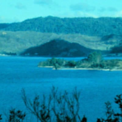 Saaria ja vettä Uudessa-Seelannissa