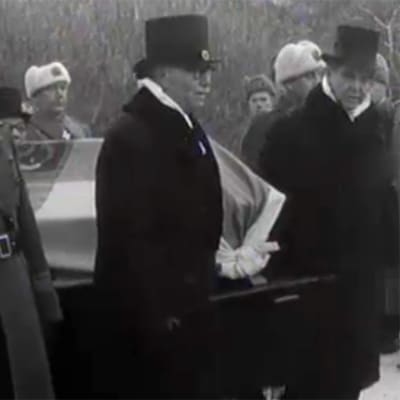 Risto Rytin hautajaiset (1956).