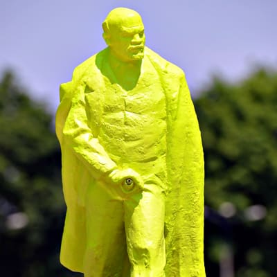 Lenin patsas Puolassa.