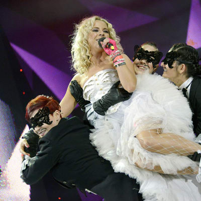Krista Siegfrids esitti Marry Me  -kappaleen Uuden Musiikin Kilpailun finaalin kenraaliharjoituksissa.