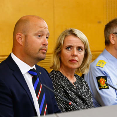 Anders Anundsen, Benedicte Bjørland ja Vidar Refvik.