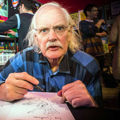 Willem signeeraamassa teoksiaan Angoulemen sarjakuvafestivaaleilla 31. tammikuuta.