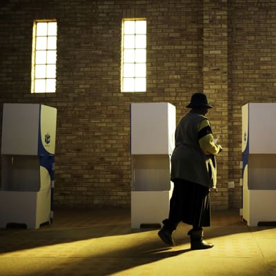 Äänestyspaikka lähellä Johannesburgia sijaitsevassa Sowetossa 3. elokuuta 2016. 