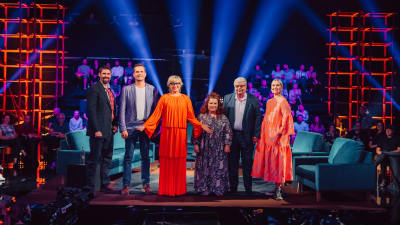 Elämäni Biisin neljännen kauden avausjakson vieraat: Antti Ruuskanen, Mika Aaltola, Katja Ståhl, Kiti Kokkonen, Kalervo Kummola ja Essi Hellén.