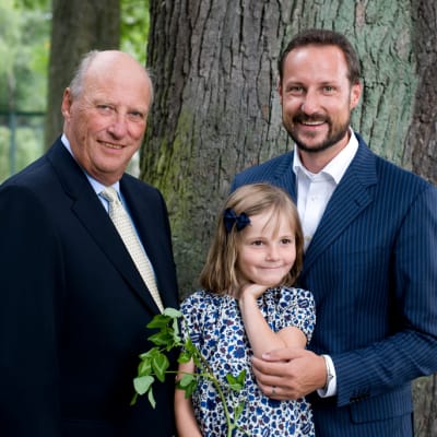 Harald,  Prinssi Haakon ja prinsessa Ingrid