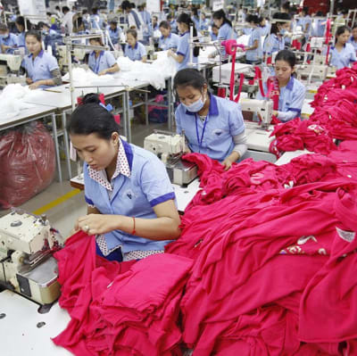 Klädfabrik i Kambodja.