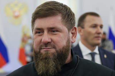 Tjetjeniens ledare Ramzan Kadyrov var med i Kreml och firade den ryska annekteringen av fyra ukrainska regioner den 30 september. 