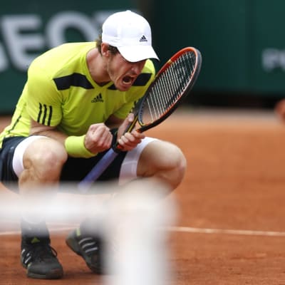 Andy Murray juhlii voittoa Ranskan avoimissa