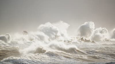 Stormvågor utanför Helgoland.