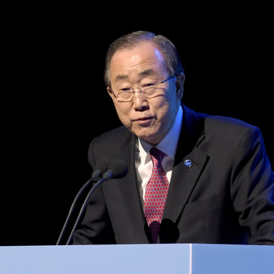 Ban Ki-Moon puhumassa
