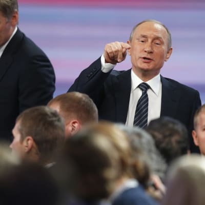 Putinin vuosittainen lehdistötilaisuus Moskovassa 17. joulukuuta 2015.