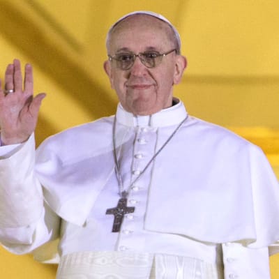 Den nyvalde påven vinkade till folket