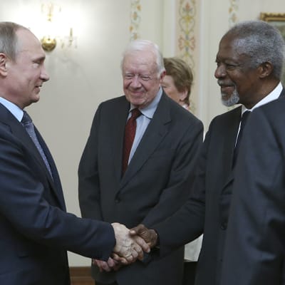 Gruppen The Elders träffade Rysslands president Vladimir Putin i Moskva den 29 april 2015.