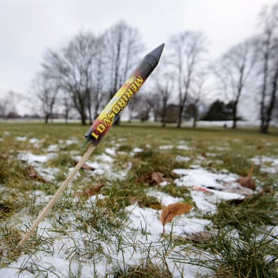 Laukeamaton raketti.