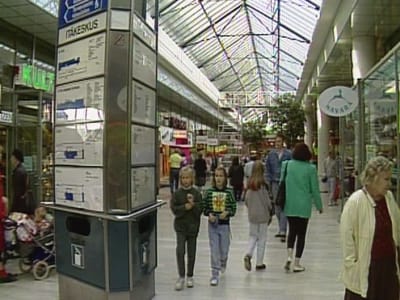 Barn i köpcenter 1992