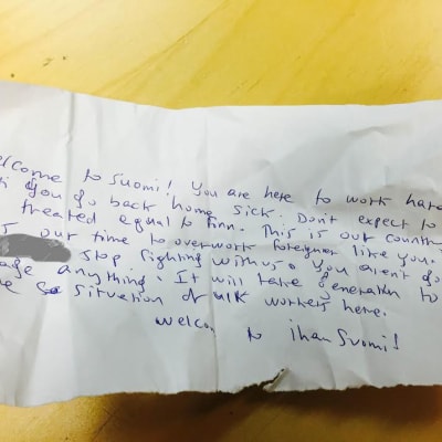 Rasistik lapp som anställd på Posti fått.