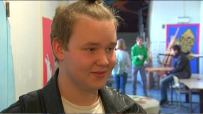 Oscar Fagerström går i åttonde klass på Kungsvägens skola i Sibbo.