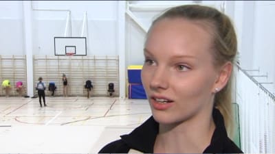 Jutta Kankaanpää, tränare i rytmisk gymnastik i Esbos rytmiska gymnastikförening, Esvoli.