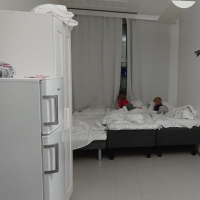 vastaanottokeskus Helsingissa Kutomotie 9 huone