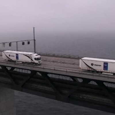 Uutisvideot: Robottirekkojen letka ajoi Ruotsista Hollantiin