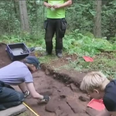 Yle Uutiset Häme: Lopelta löytyi viikinkiaikainen miekka