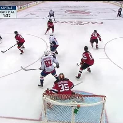NHL: Ovetshkin laukoi kauden yhdeksännen maalinsa