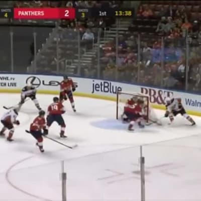 NHL: Kalle Kossila avasi maalitilinsä, Barkov 1+2