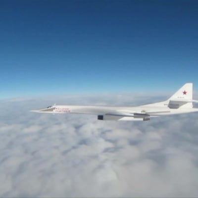 Uutisvideot: Venäjän strategiset pommikoneet kävivät kääntymässä Britannian ja Tanskan välissä – Eivät vastanneet lennonjohdon kutsuihin