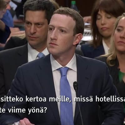 Uutisvideot: Senaattori kysyy Zuckerbergilta hänen hotelliaan
