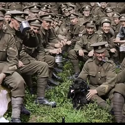 Uusi dokumentti näyttää ensimmäisen maailmansodan väreissä