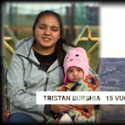 Millaista on tulla teininä raskaaksi Yhdysvalloissa tai Suomessa?