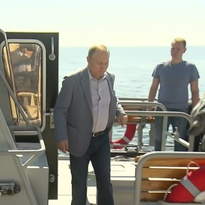 Venäjän presidentti tarkastelee Suomenlahden tilaa 