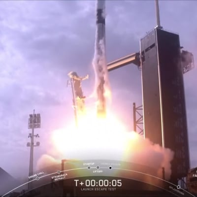 SpaceX:n testasi pelastusjärjestelmäänsä