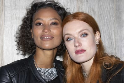 Aino Jawo och Caroline Hjelt i Icona Pop.