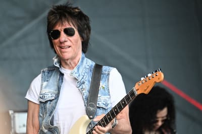 Den legendariske gitarristen Jeff Beck fotograferad i Helsingfors i juni 2022.