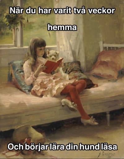 En oljemålning av en flicka som läser i en soffa med en liten hund bredvid sig.