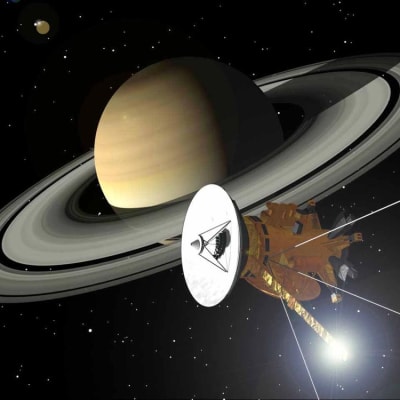 Piirroskuva luotaimesta lähestymässä Saturnusta. 
