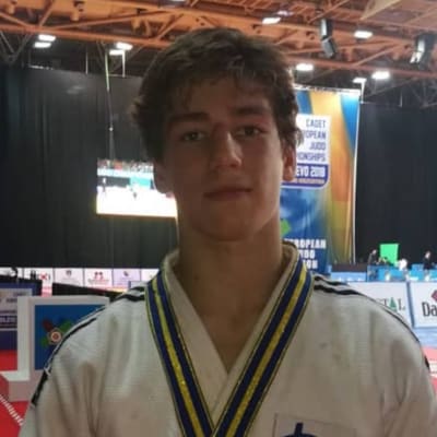Kuvassa judoka Turpal Djoukaev
