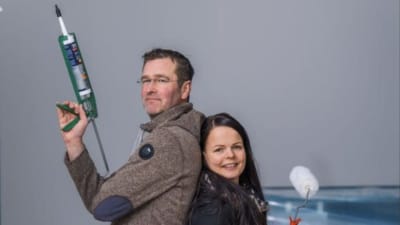 Anders och Sara behövde kavla upp ärmarna när byggfirman de anlitat gick i konkurs. 