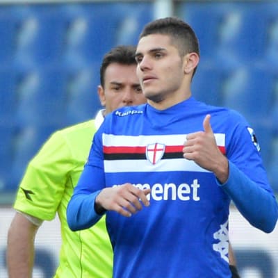 Sampdorian Mauro Icardi peukalo pystyssä.
