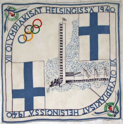 Vuoden 1940 Helsingin olympialaisia varten valmistettu koristenenäliina.