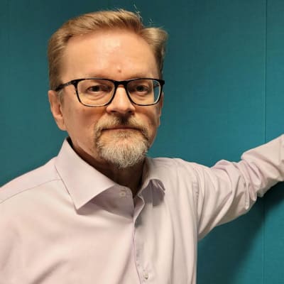 Vaasan Yliopiston rahoituksen professori Timo Rothovius kävi haastattelussa Ylellä Vaasassa.