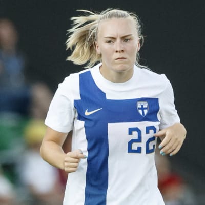 Jutta Rantala spelar fotboll i Åbo.