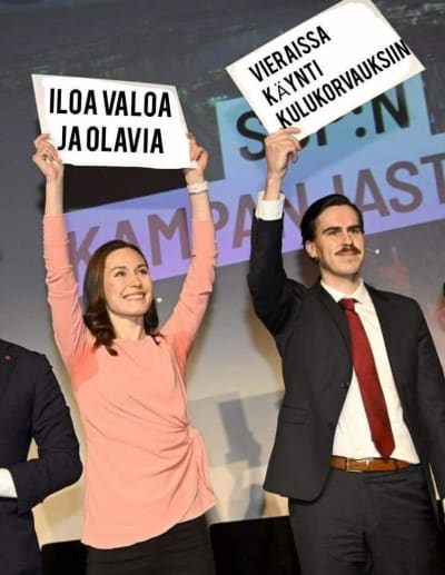 Mem med statsminister Sanna Marin (SDP) och vicepartiordförande Matias Mäkynen (SDP)