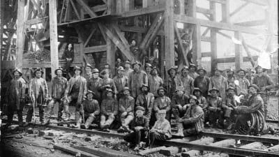 Gruvarbetare i Amerika bland dem finländska emigranter, tidigt 1900-tal.
